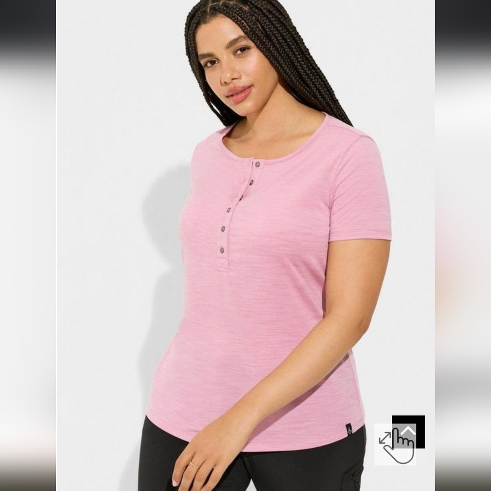 New Torrid Happy Camper Shirt Lyocell Henley Short Sleeve active Tee plus sz 5x